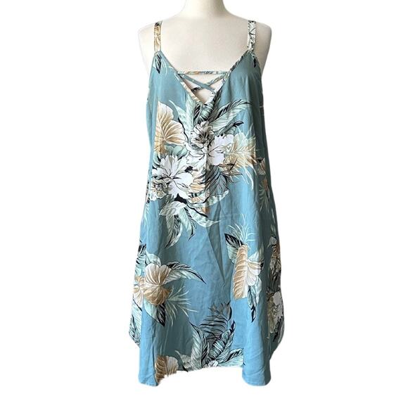 Plus Size NWT Silky Floral Slip Dress Criss Cross Details Adjustable Straps S27 - Picture 1 of 7